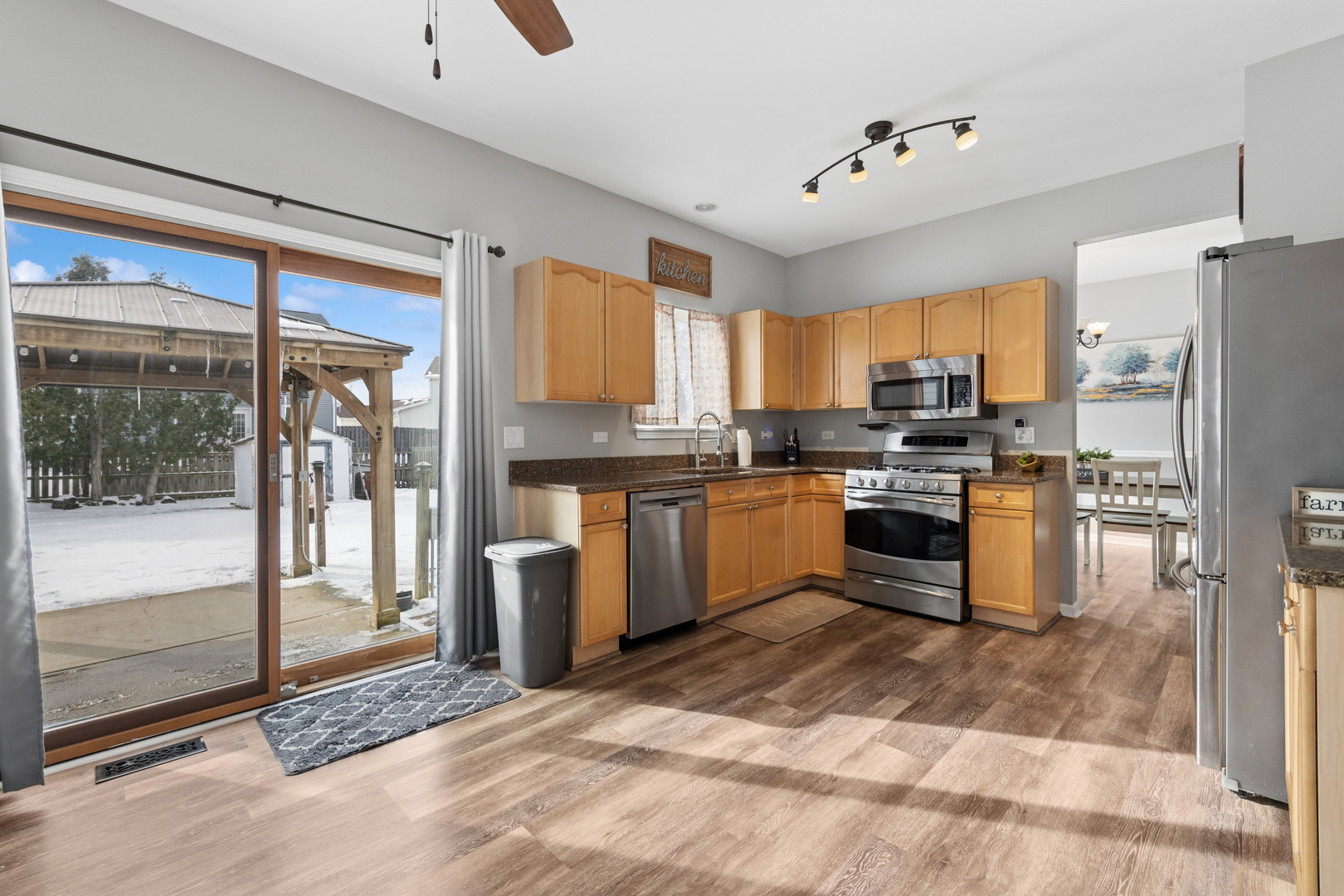 32546 PILGRIMS Court