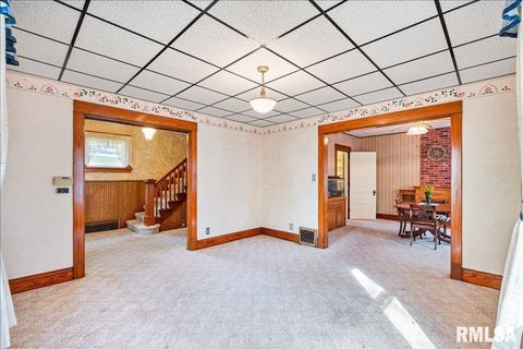 Tiny photo for 2211 WESTERN Avenue, Davenport, IA 52803 (MLS # QC4267449)