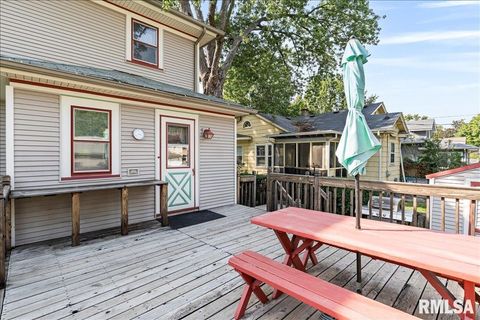 Tiny photo for 2211 WESTERN Avenue, Davenport, IA 52803 (MLS # QC4267449)