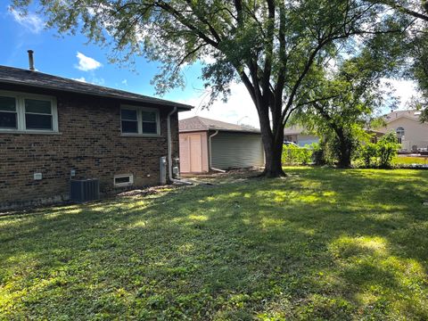 Tiny photo for 2724 Lake Park Drive, Lynwood, IL 60411 (MLS # 12503442)