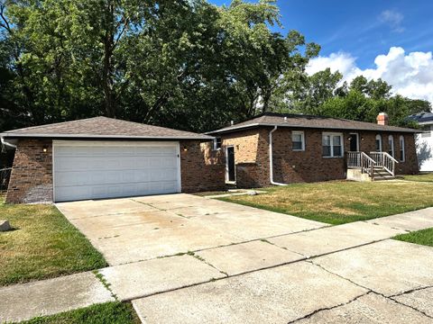 Tiny photo for 2724 Lake Park Drive, Lynwood, IL 60411 (MLS # 12503442)