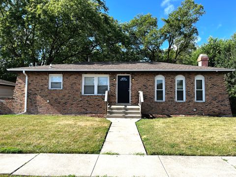 Photo of 2724 Lake Park Drive, Lynwood, IL 60411 (MLS # 12503442)