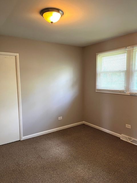 Tiny photo for 2724 Lake Park Drive, Lynwood, IL 60411 (MLS # 12503442)