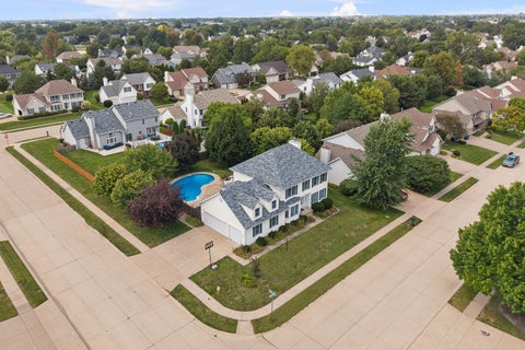 Tiny photo for 4816 Norfolk Place, Bettendorf, IA 52722 (MLS # 12742379)