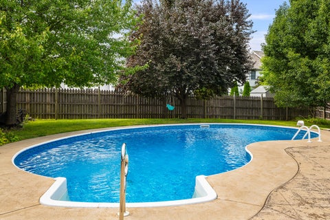 Tiny photo for 4816 Norfolk Place, Bettendorf, IA 52722 (MLS # 12742379)