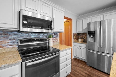 Tiny photo for 4816 Norfolk Place, Bettendorf, IA 52722 (MLS # 12742379)