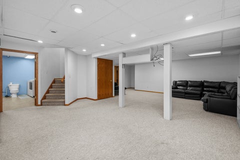 Tiny photo for 4816 Norfolk Place, Bettendorf, IA 52722 (MLS # 12742379)