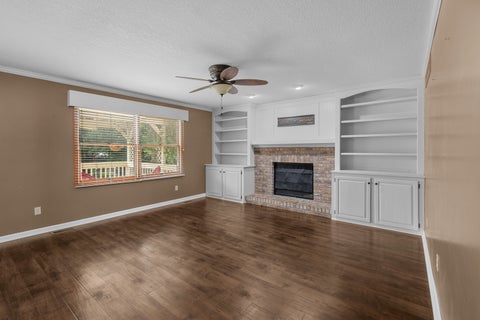 Tiny photo for 4816 Norfolk Place, Bettendorf, IA 52722 (MLS # 12742379)