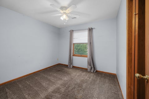Tiny photo for 4816 Norfolk Place, Bettendorf, IA 52722 (MLS # 12742379)