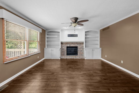 Tiny photo for 4816 Norfolk Place, Bettendorf, IA 52722 (MLS # 12742379)
