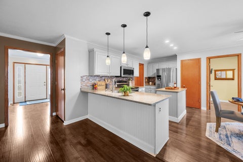Tiny photo for 4816 Norfolk Place, Bettendorf, IA 52722 (MLS # 12742379)
