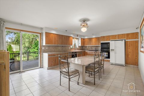 Tiny photo for 17W508 Hawthorne Avenue, Wood Dale, IL 60191 (MLS # 12448437)