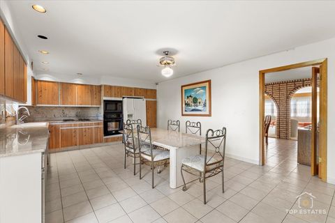 Tiny photo for 17W508 Hawthorne Avenue, Wood Dale, IL 60191 (MLS # 12448437)