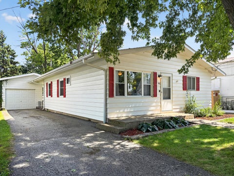 Tiny photo for 116 N Hickory Street, Waterman, IL 60556 (MLS # 12726378)