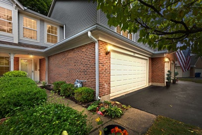 2174 Rob Roy Court Hanover Park IL 60133