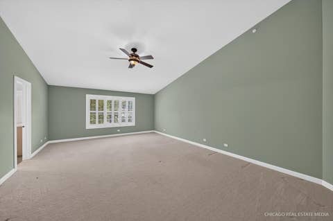 Tiny photo for 790 Parkview Court, Glen Ellyn, IL 60137 (MLS # 12738297)