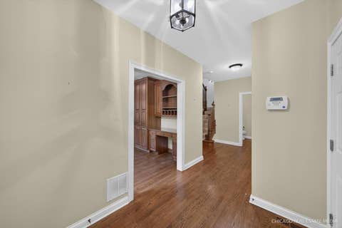 Tiny photo for 790 Parkview Court, Glen Ellyn, IL 60137 (MLS # 12738297)