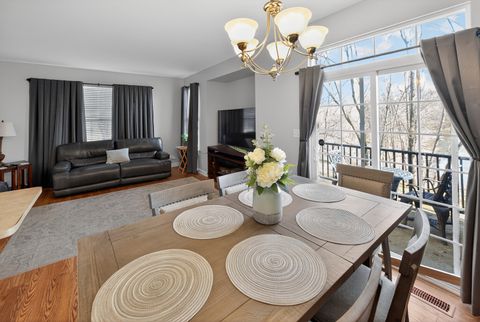 Tiny photo for 1701 Deer Pointe Drive, South Elgin, IL 60177 (MLS # 12600097)