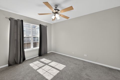 Tiny photo for 1701 Deer Pointe Drive, South Elgin, IL 60177 (MLS # 12600097)