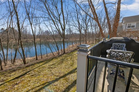 Tiny photo for 1701 Deer Pointe Drive, South Elgin, IL 60177 (MLS # 12600097)