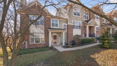 Photo of 1701 Deer Pointe Drive, South Elgin, IL 60177 (MLS # 12600097)