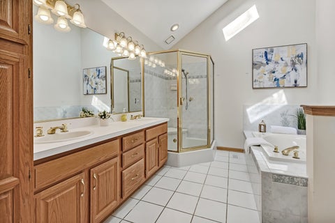 Tiny photo for 220 Rosewood Court, Westmont, IL 60559 (MLS # 12720997)
