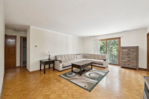 Tiny photo for 3207 N Pontiac Avenue #2S, Chicago, IL 60634 (MLS # 12467934)