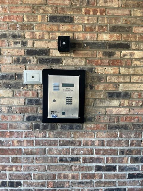 Tiny photo for 1806 Hemlock Place #204, Schaumburg, IL 60173 (MLS # 12623628)