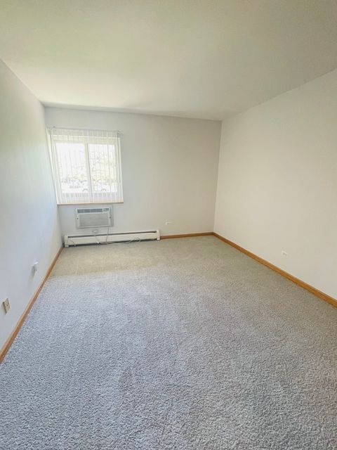 Tiny photo for 1806 Hemlock Place #204, Schaumburg, IL 60173 (MLS # 12623628)