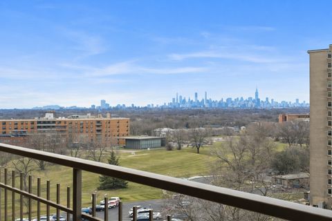 Tiny photo for Chicago, IL 60645 (MLS # 12559675)