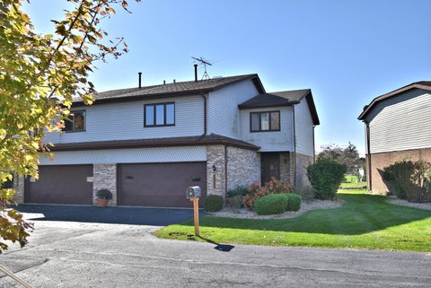 Tiny photo for 19716 Lake Shore Drive, Lynwood, IL 60411 (MLS # 12793114)