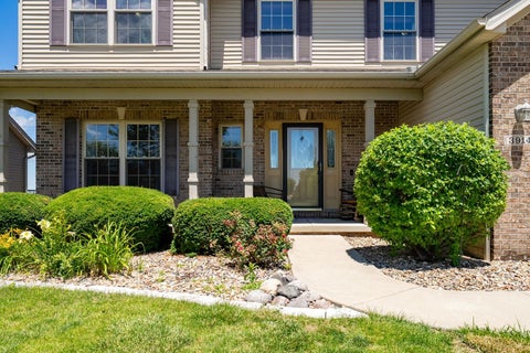 Tiny photo for 3914 Brookline Lane, Bloomington, IL 61705 (MLS # 12684496)