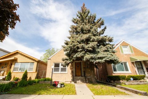 9816 S Forest Avenue Chicago IL 60628