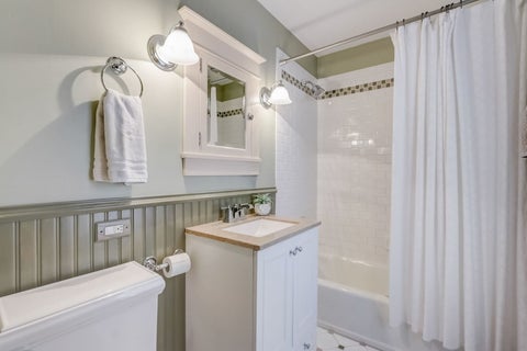 Tiny photo for 835 N Ellsworth Street, Naperville, IL 60563 (MLS # 12641959)