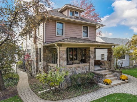 Tiny photo for 835 N Ellsworth Street, Naperville, IL 60563 (MLS # 12641959)