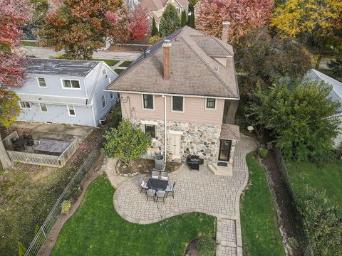 Tiny photo for 835 N Ellsworth Street, Naperville, IL 60563 (MLS # 12641959)