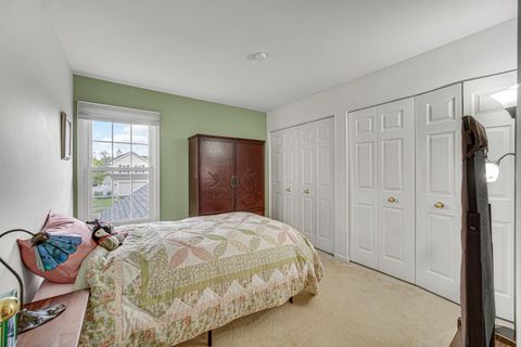 Tiny photo for 1940 Waverly Lane, Algonquin, IL 60102 (MLS # 12675809)