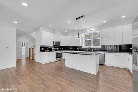 Tiny photo for 615 Harper Drive, Algonquin, IL 60102 (MLS # 12615697)