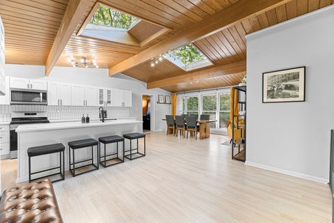 Tiny photo for 3504 Dato Avenue, Highland Park, IL 60035 (MLS # 12497334)