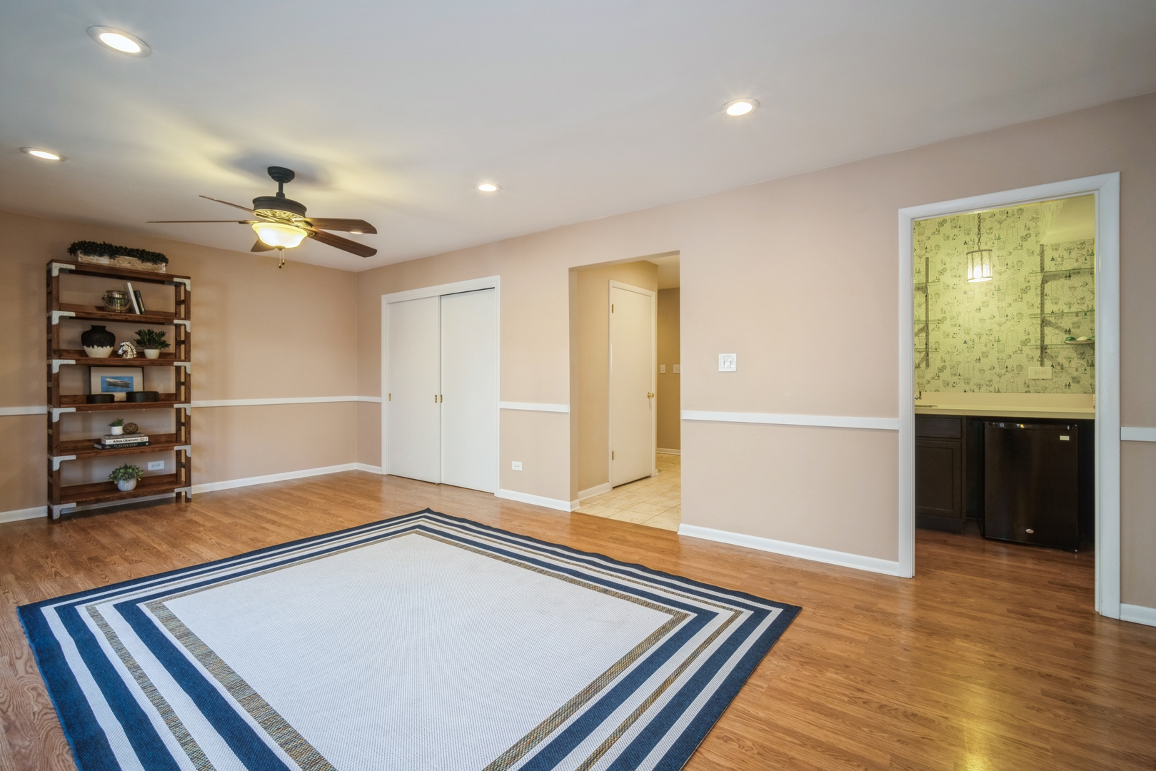 1935 Tanglewood Drive F