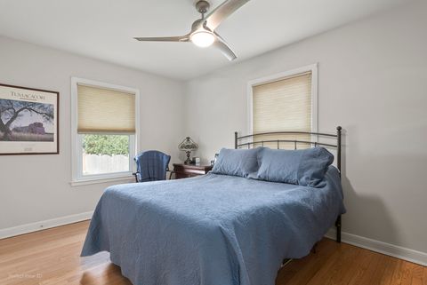 Tiny photo for 621 Oriole Avenue N, Park Ridge, IL 60068 (MLS # 12614665)