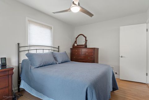 Tiny photo for 621 Oriole Avenue N, Park Ridge, IL 60068 (MLS # 12614665)