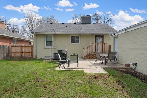 Tiny photo for 621 Oriole Avenue N, Park Ridge, IL 60068 (MLS # 12614665)