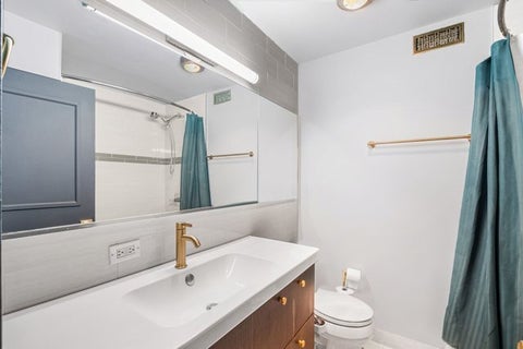 Tiny photo for 4250 N Marine Drive #2130, Chicago, IL 60613 (MLS # 12770008)