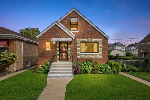 Photo of 5009 S Kostner Avenue, Chicago, IL 60632 (MLS # 12489679)