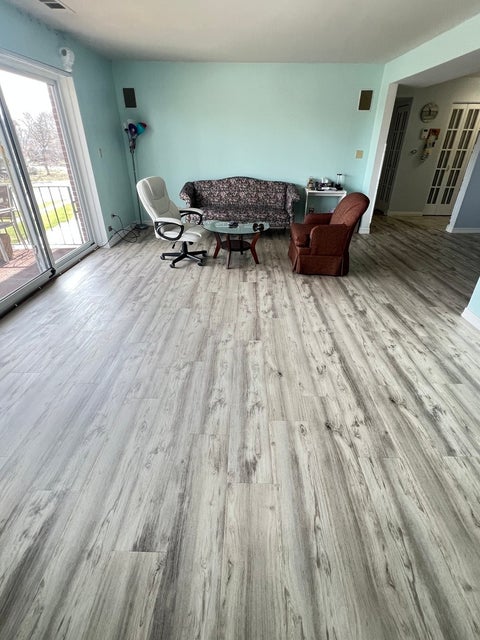 Tiny photo for 1030 S Fernandez Avenue #3N, Arlington Heights, IL 60005 (MLS # 12601859)