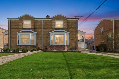 Tiny photo for 3941 N Mobile Avenue, Chicago, IL 60634 (MLS # 12566522)