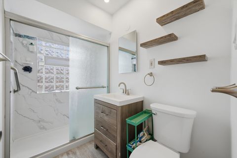 Tiny photo for 3941 N Mobile Avenue, Chicago, IL 60634 (MLS # 12566522)