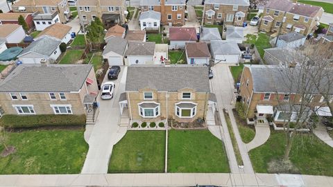 Tiny photo for 3941 N Mobile Avenue, Chicago, IL 60634 (MLS # 12566522)