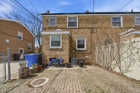Tiny photo for 3941 N Mobile Avenue, Chicago, IL 60634 (MLS # 12566522)